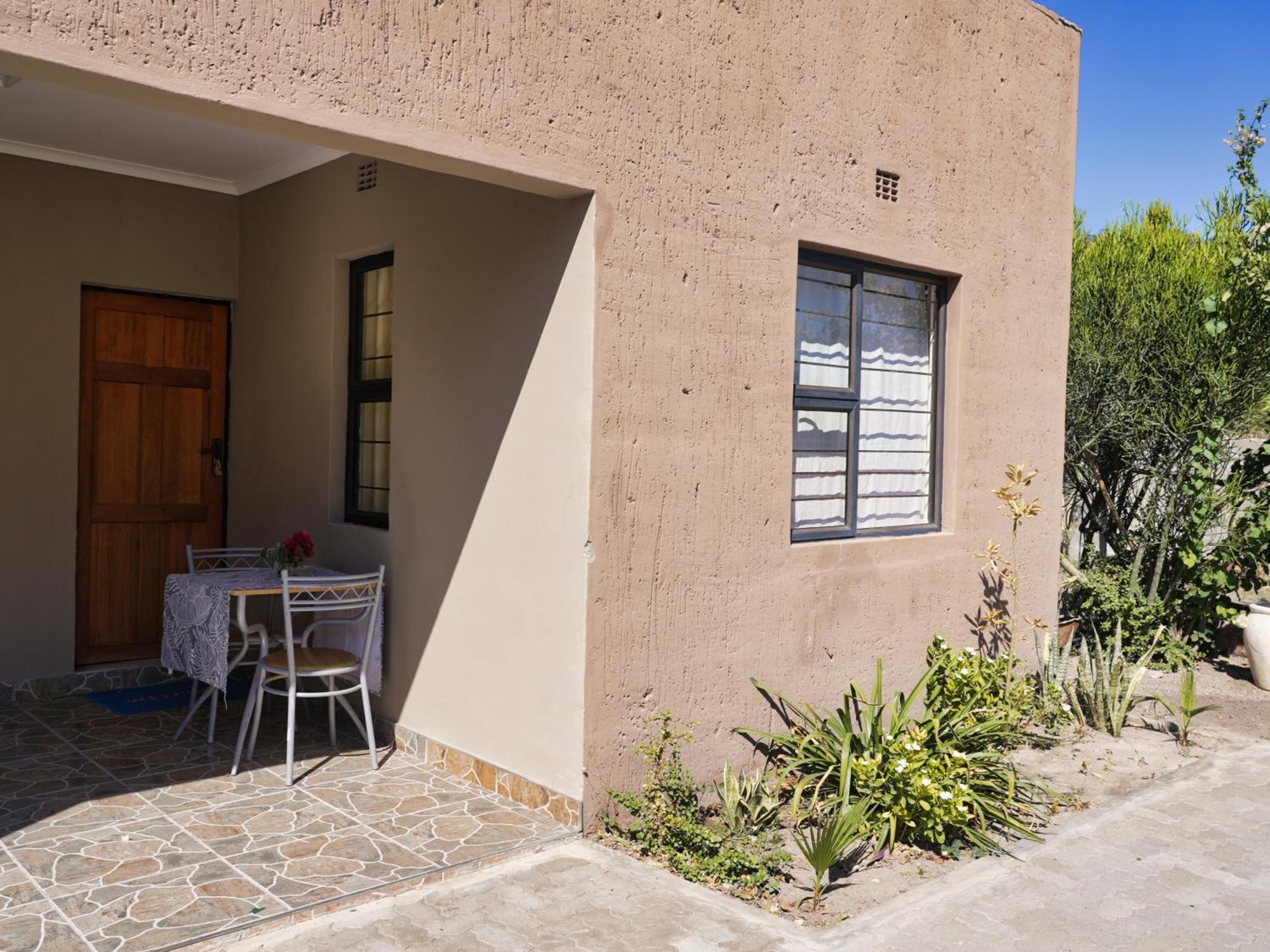 Golentle Home Stay Maun ภายนอก รูปภาพ