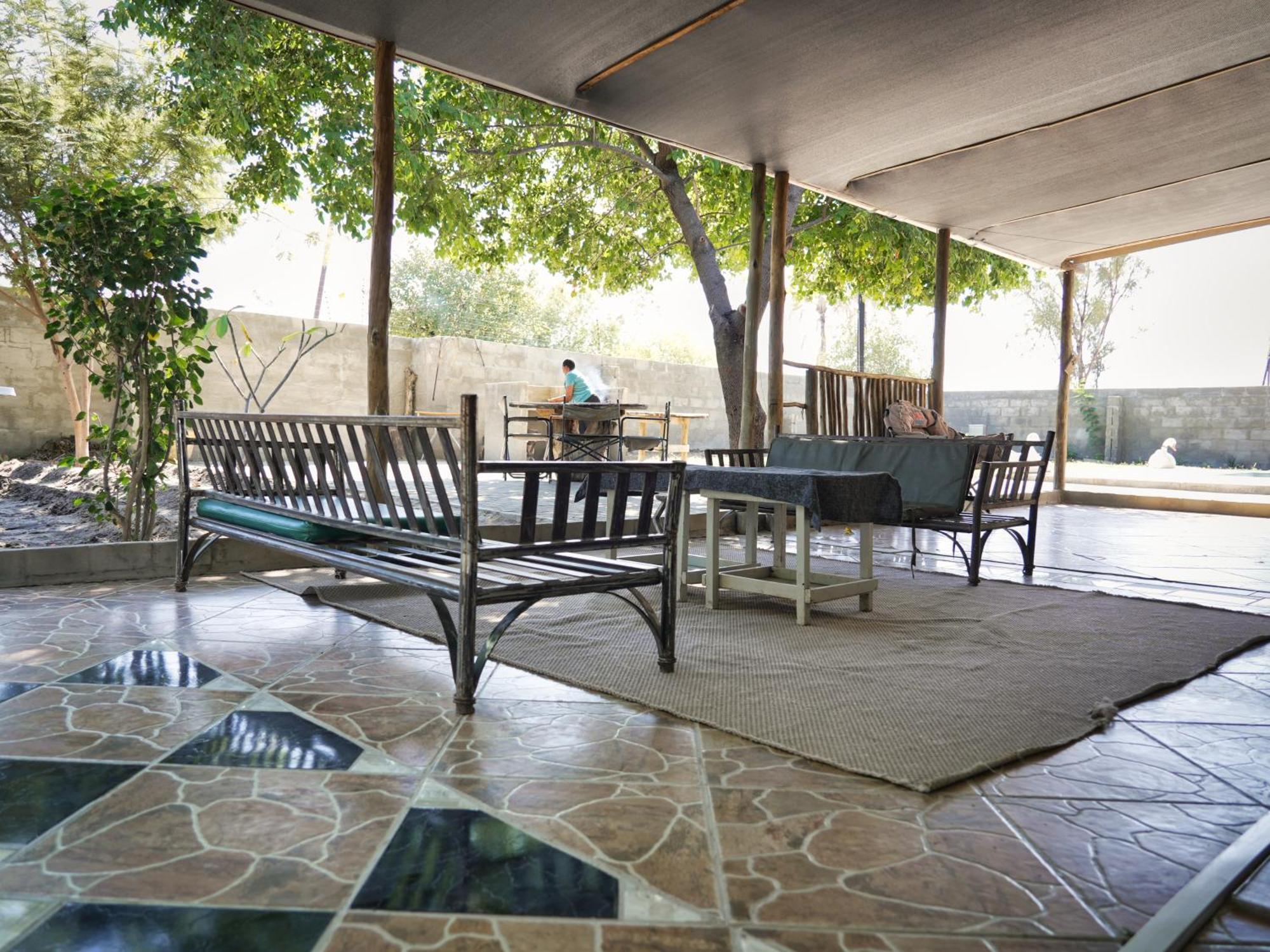 Golentle Home Stay Maun ภายนอก รูปภาพ