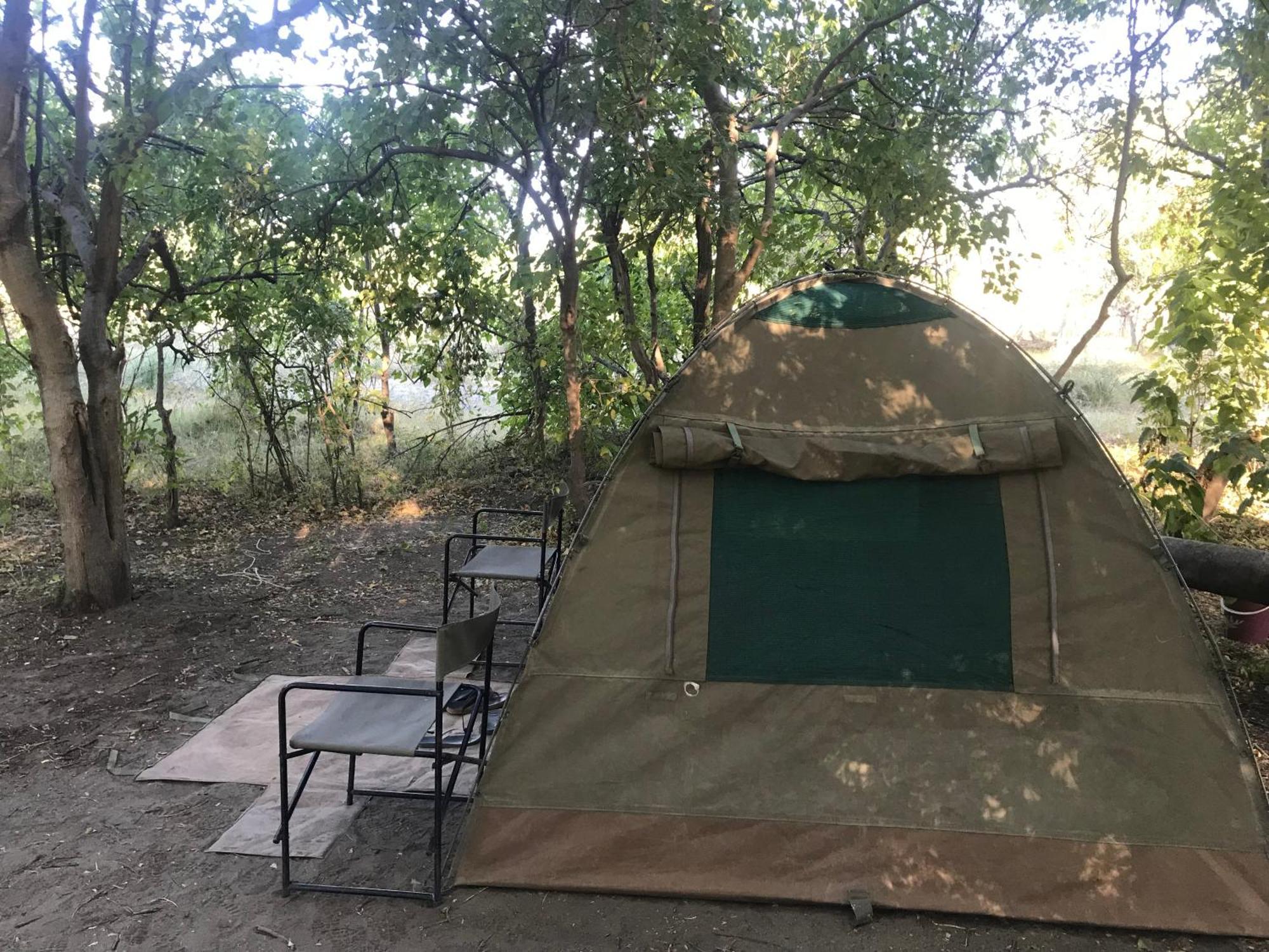 Golentle Home Stay Maun ภายนอก รูปภาพ