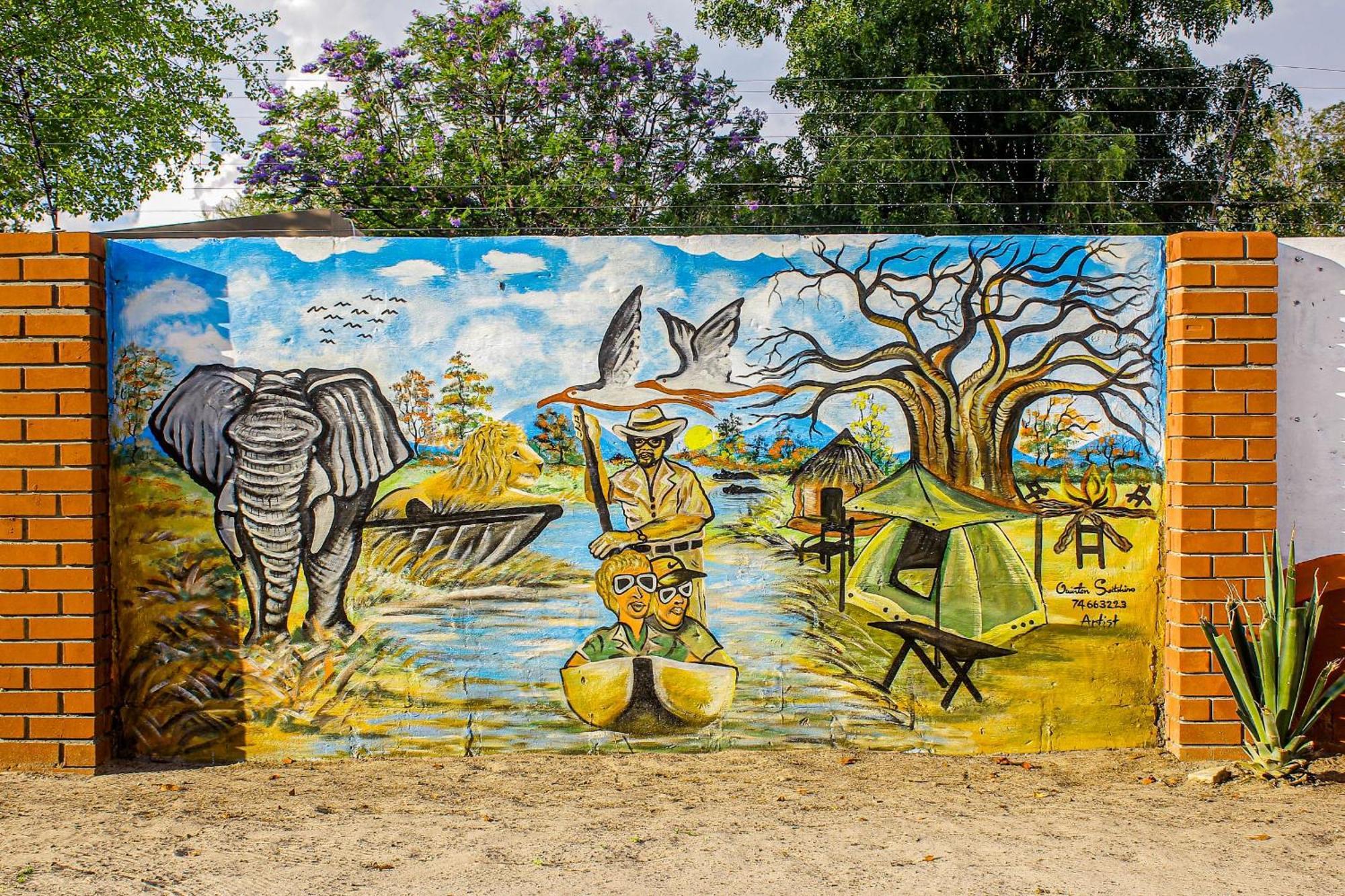 Golentle Home Stay Maun ภายนอก รูปภาพ